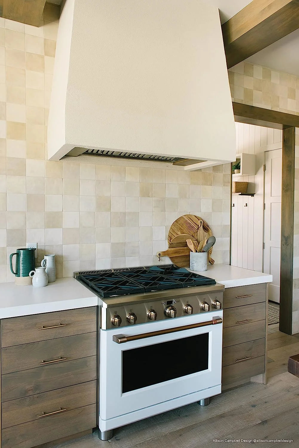 Bedrosians Cloe Square Gloss Ceramic Tile 5 x 5, Loire (10.83 sq. ft./Case)