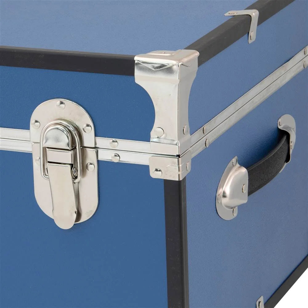 Seward Trunk Rover 30 in. Locking Trunk with Wheels