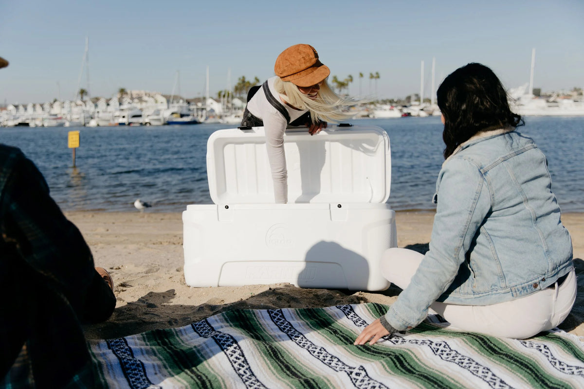 Igloo 120 qt. 5-Day Marine Ice Chest Cooler, White