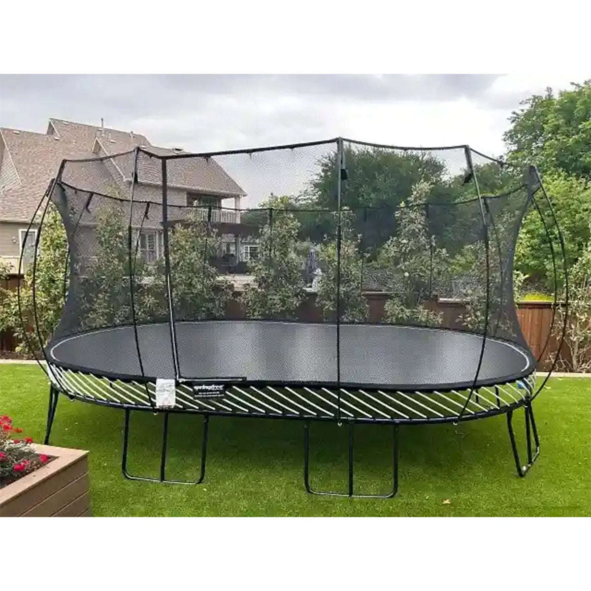 Springfree 8 x 13 ft Large Oval Trampoline w/ Safety Net & SoftEdge Mat