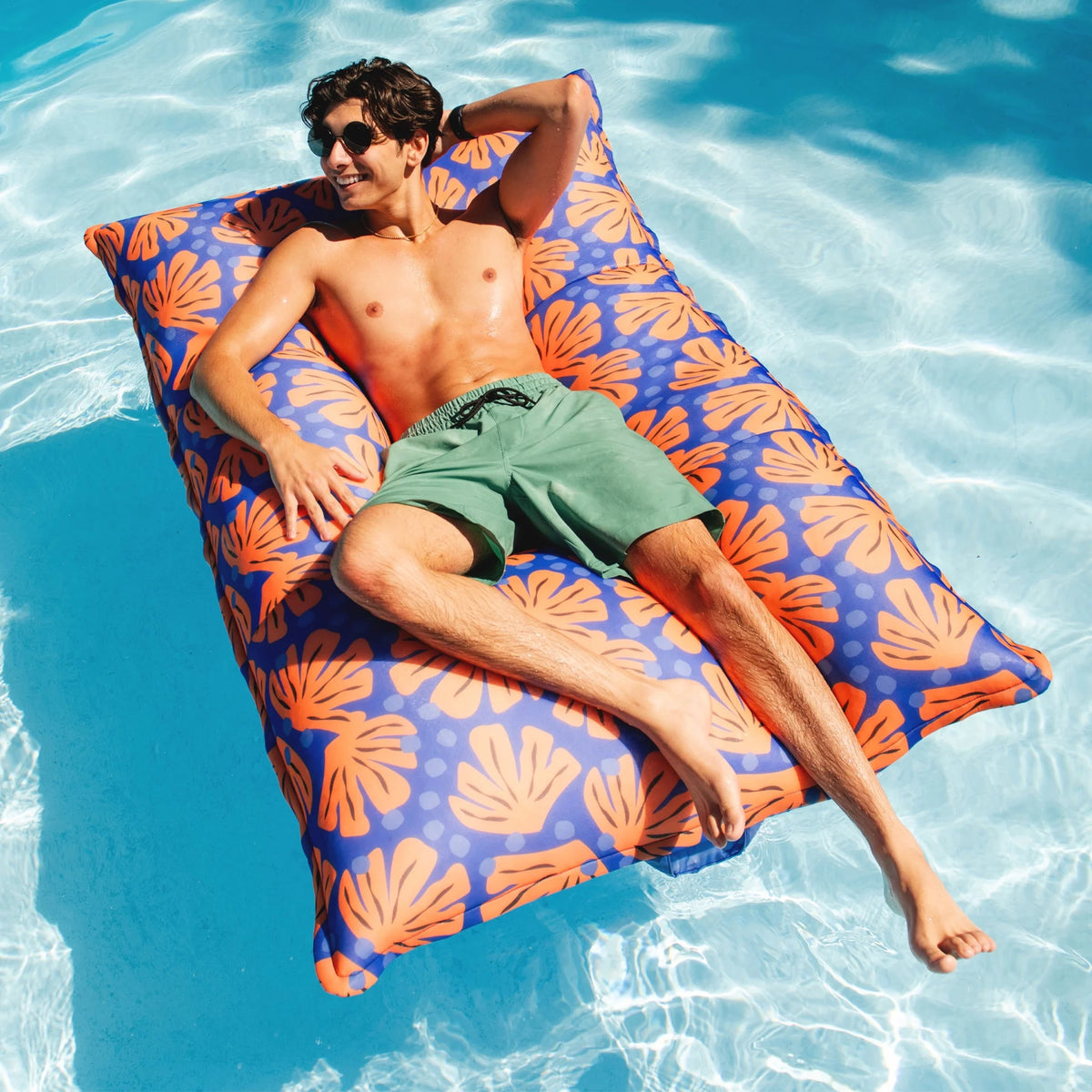 Big Joe Lagoon Lounger No Inflation Needed Pool Float, Americana Nautical Stripe Double Sided Mesh, Quick Draining Fabric, 5 feet Giant