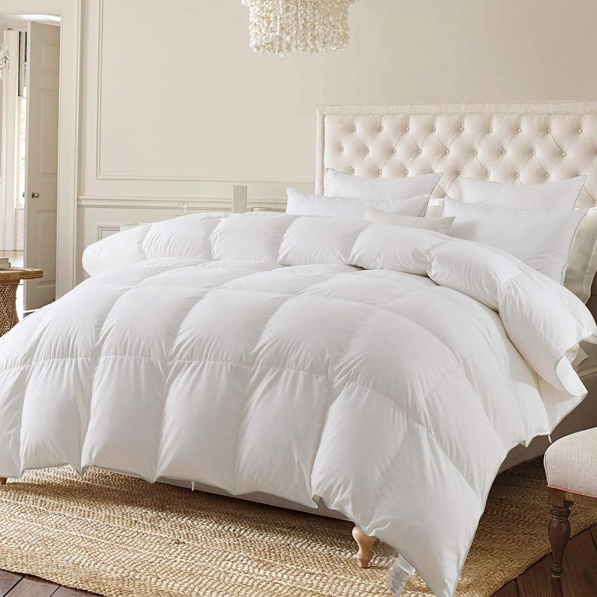 KASENTEX Luxurious White Down Comforter All Seasons Solid White Duvet Insert Brushed Poly-Cotton Shell Down Proof Cozy Soft with Tabs, White, Twin Size