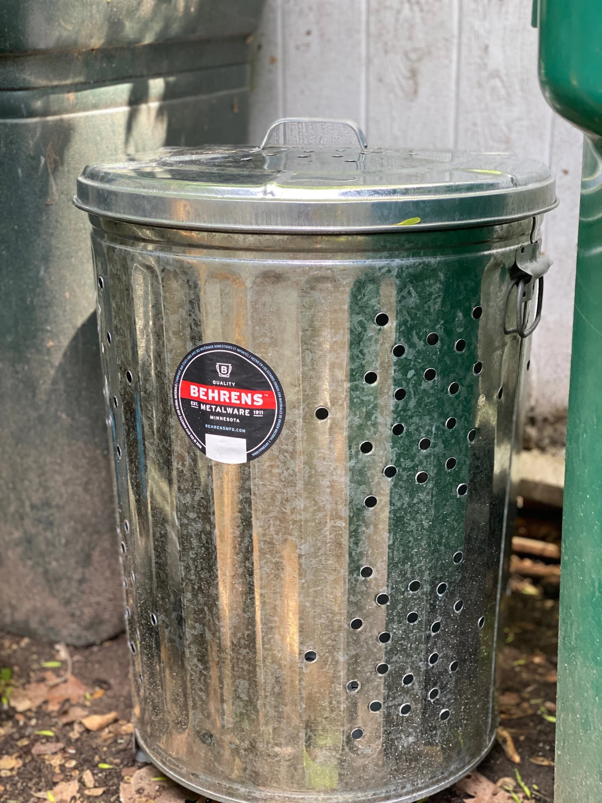 Behrens 20 gal Galvanized Steel Outdoor Refuse / Composter Can with Lid