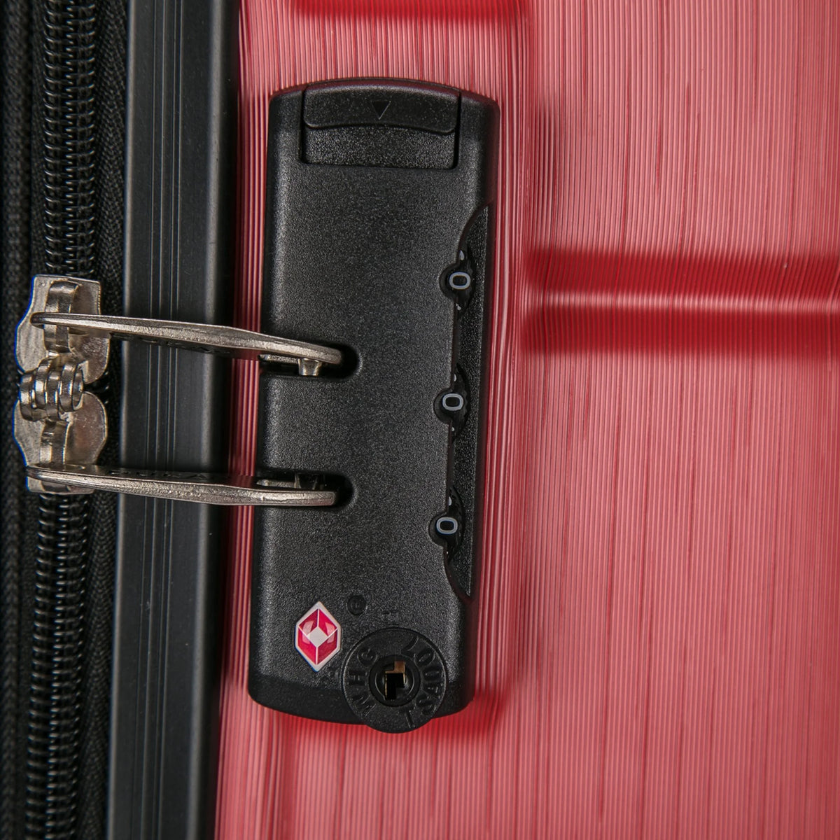 DUKAP Rodez 28" Lightweight Hardside Spinner Luggage