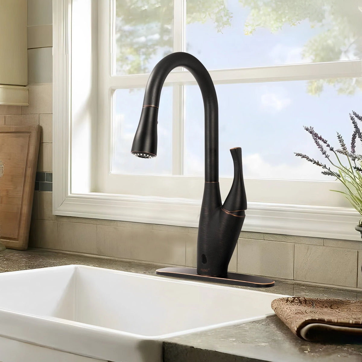 Dual-sensor Pull Down Touchless Kitchen Faucet