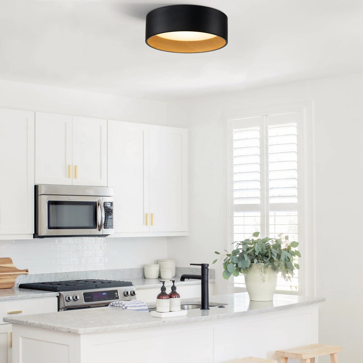 C Cattleya Black and Woodgrain Finish Integrated LED 3000K/4000K/5000K Flush Mount LED Ceiling Light