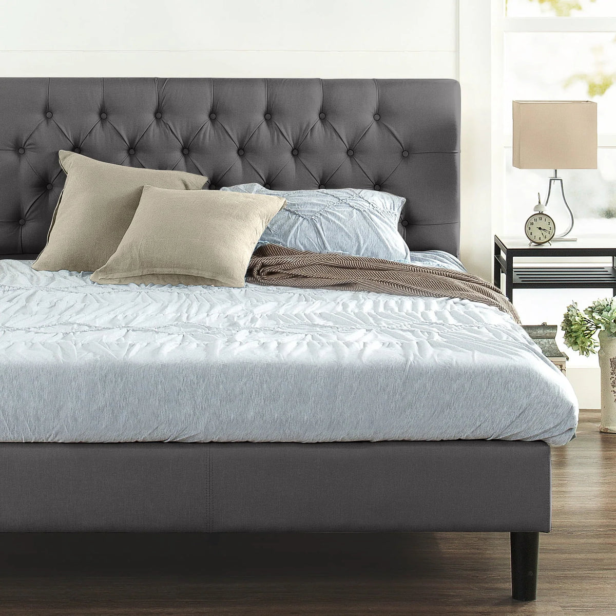 Zinus Misty 43" Upholstered Platform Bed Frame, Queen