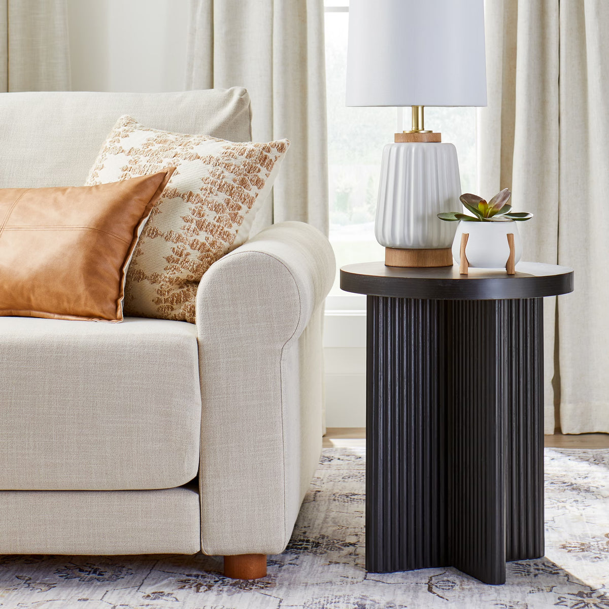 Better Homes & Gardens Lillian Fluted End Table, Natural Pine Finish