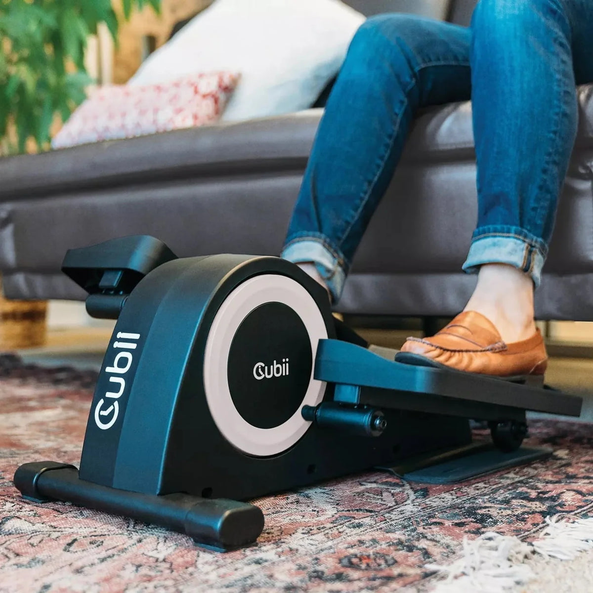 Cubii JR1+ Compact Seated Elliptical With Bluetooth & Gripii Mat