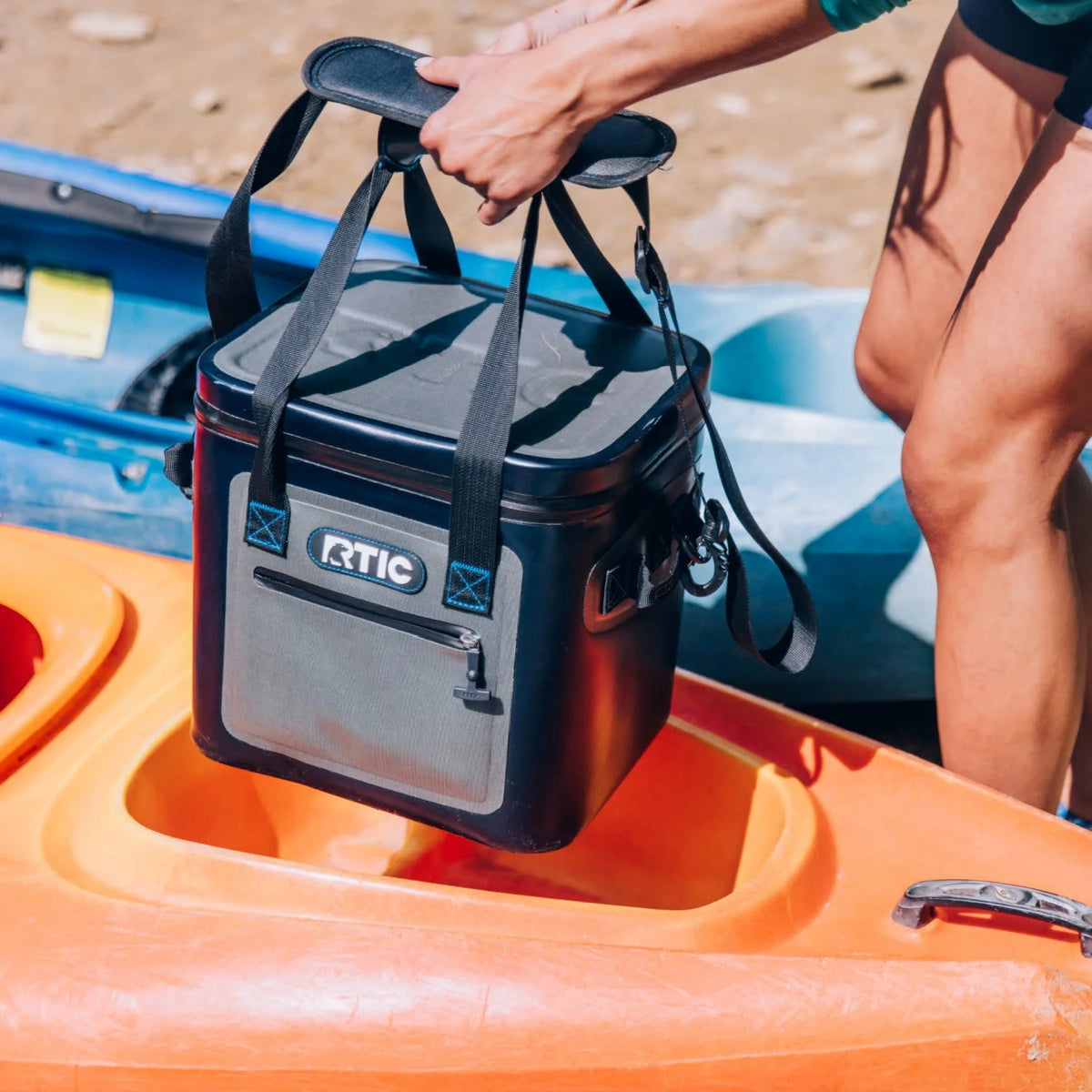 RTIC 12 Can Ultra-Tough Soft Cooler, 10 Qt, Leakproof, Waterproof Zipper,  Black