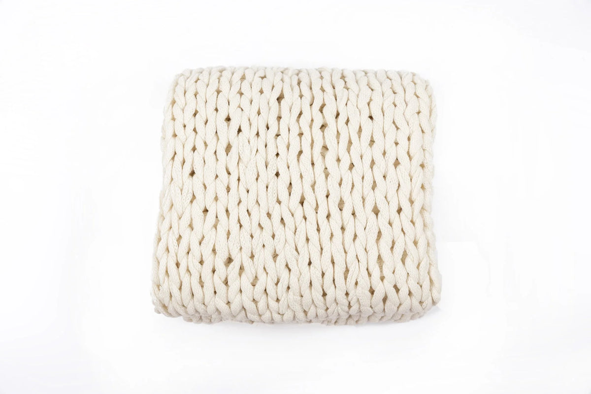 Silver One Super Chunky Knitted Throw Blanket, White, 50" x 60"