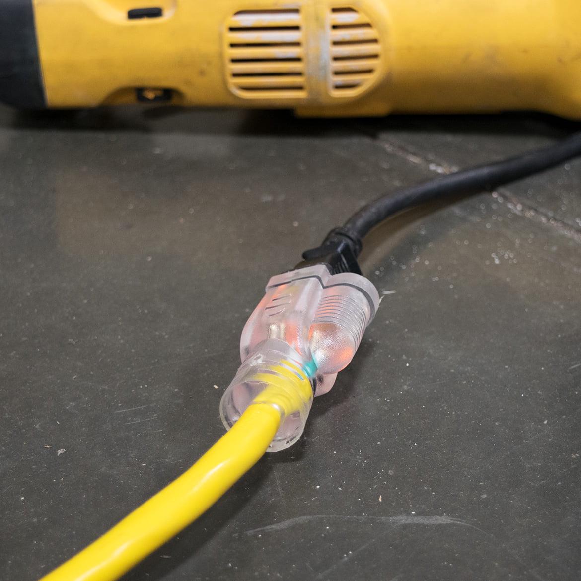 DuroMax XPC10100A 100-Foot 10 Gauge Single Tap Extension Power Cord