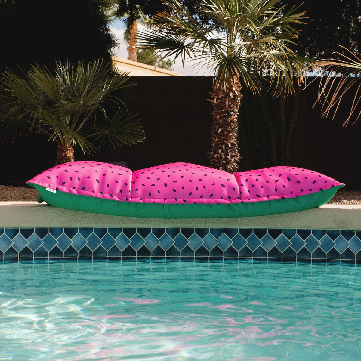 Big Joe Lagoon Lounger No Inflation Needed Pool Float, Americana Nautical Stripe Double Sided Mesh, Quick Draining Fabric, 5 feet Giant