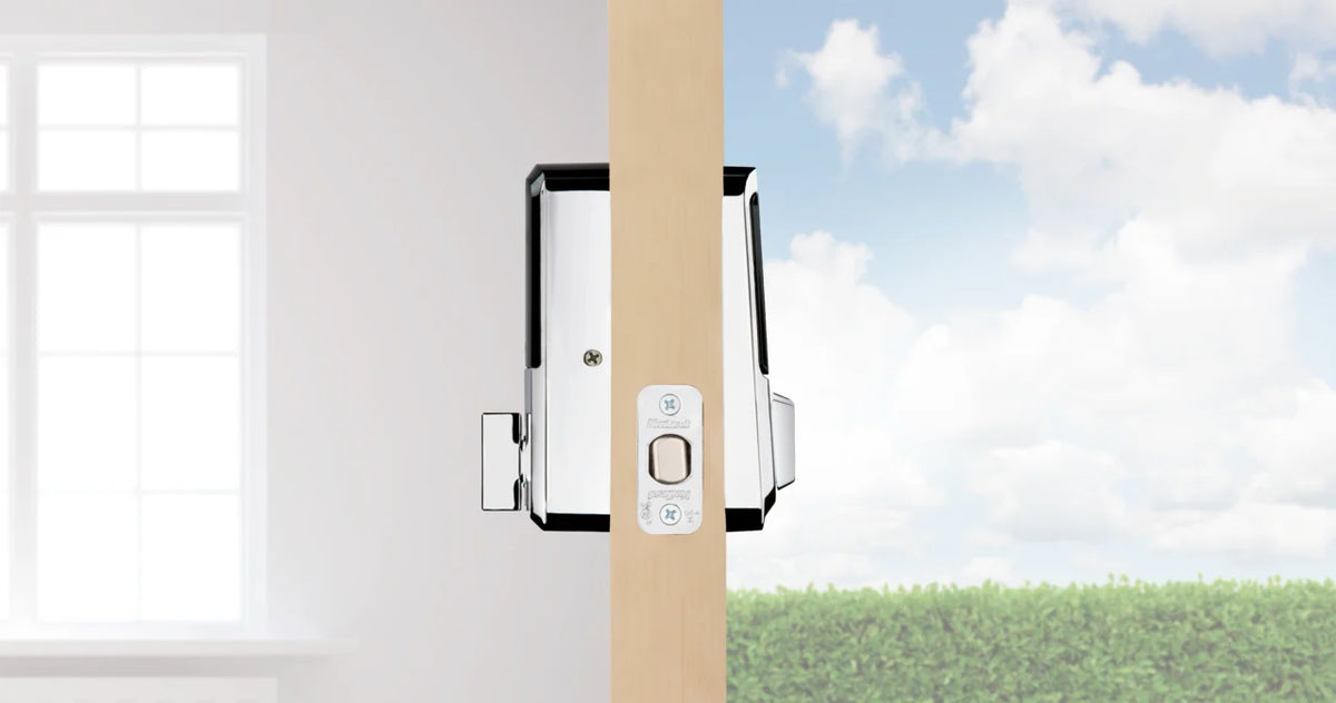 Kwikset Halo Touchscreen Wi-Fi Smart Deadbolt Hardware Lock with Smartkey Satin Nickel