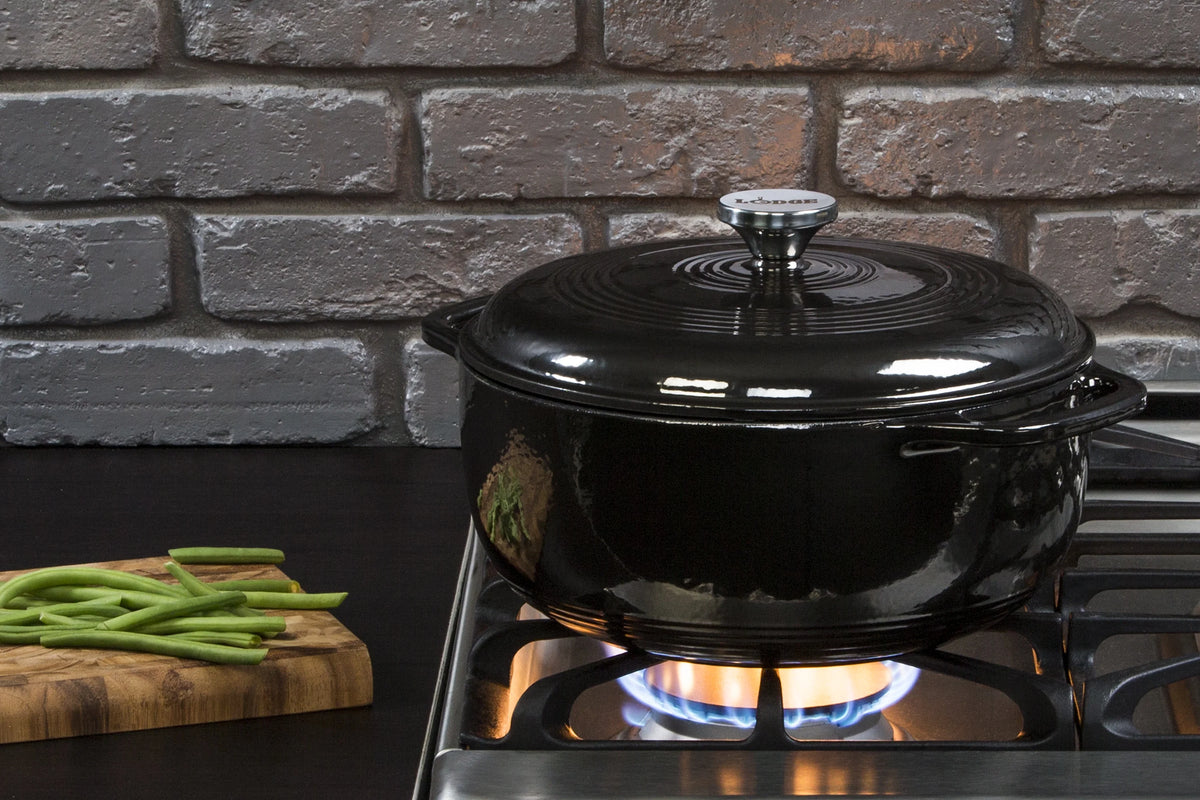 Lodge Enameled Cast Iron 6 Quart Blue Dutch Oven & Cover