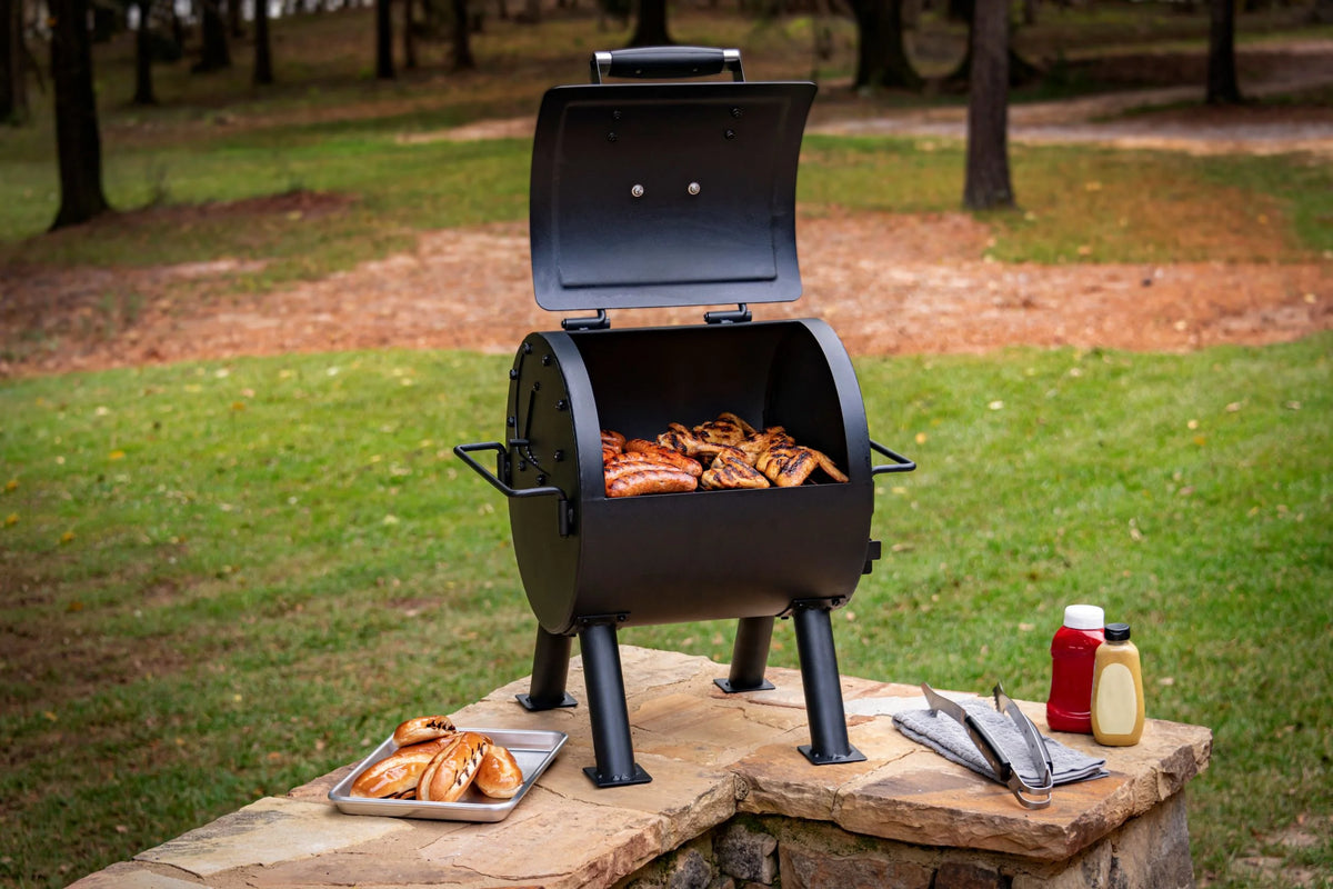 Oklahoma Joe��s Hitch Portable Charcoal Grill, Black