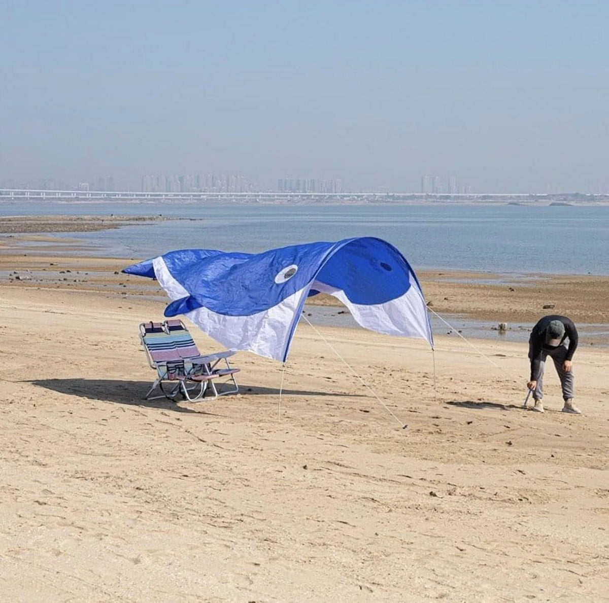 Portable Blue Beach Shade Tent - Lightweight 2.43 lbs, Fits 2-3 People, Wind-Resistant Sun Shelter for Outdoor
