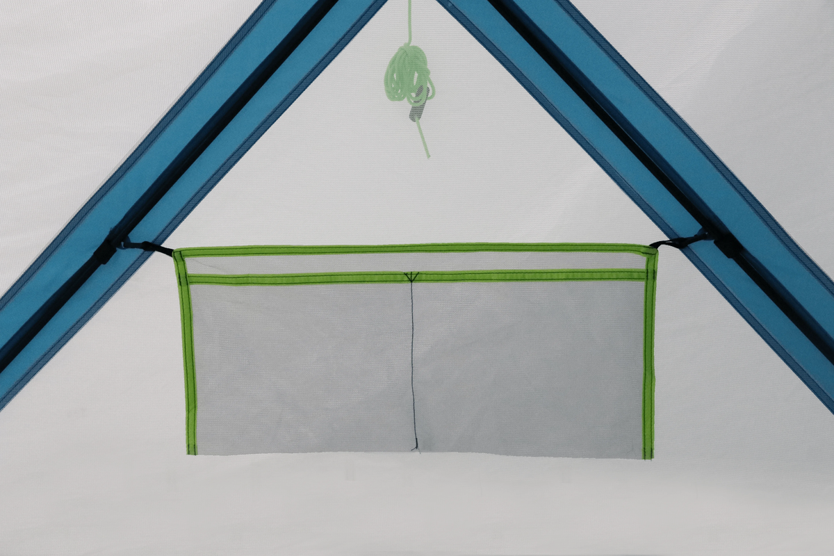 Ozark Trail 6.8 ft x 5.9 ft Pop-up Beach Shelter, Blue