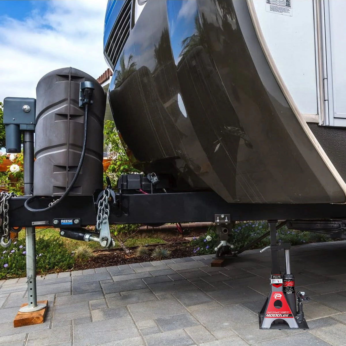 Powerbuilt 4000 Lb  (2 Ton) Unijack - 620470