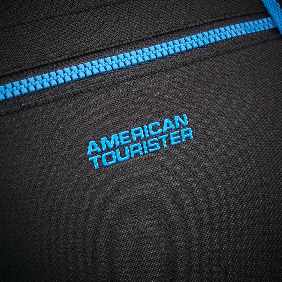 American Tourister Exo Hybrid Softside Rolling Duffel (Expandable)