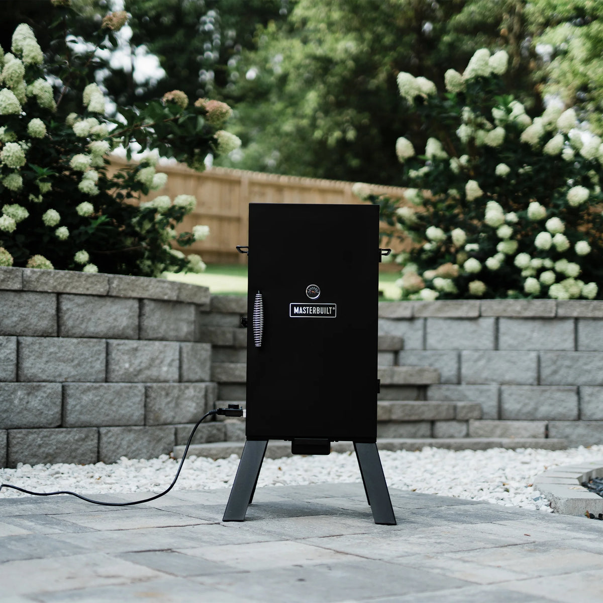 Masterbuilt 30-inch Analog Electric Smoker