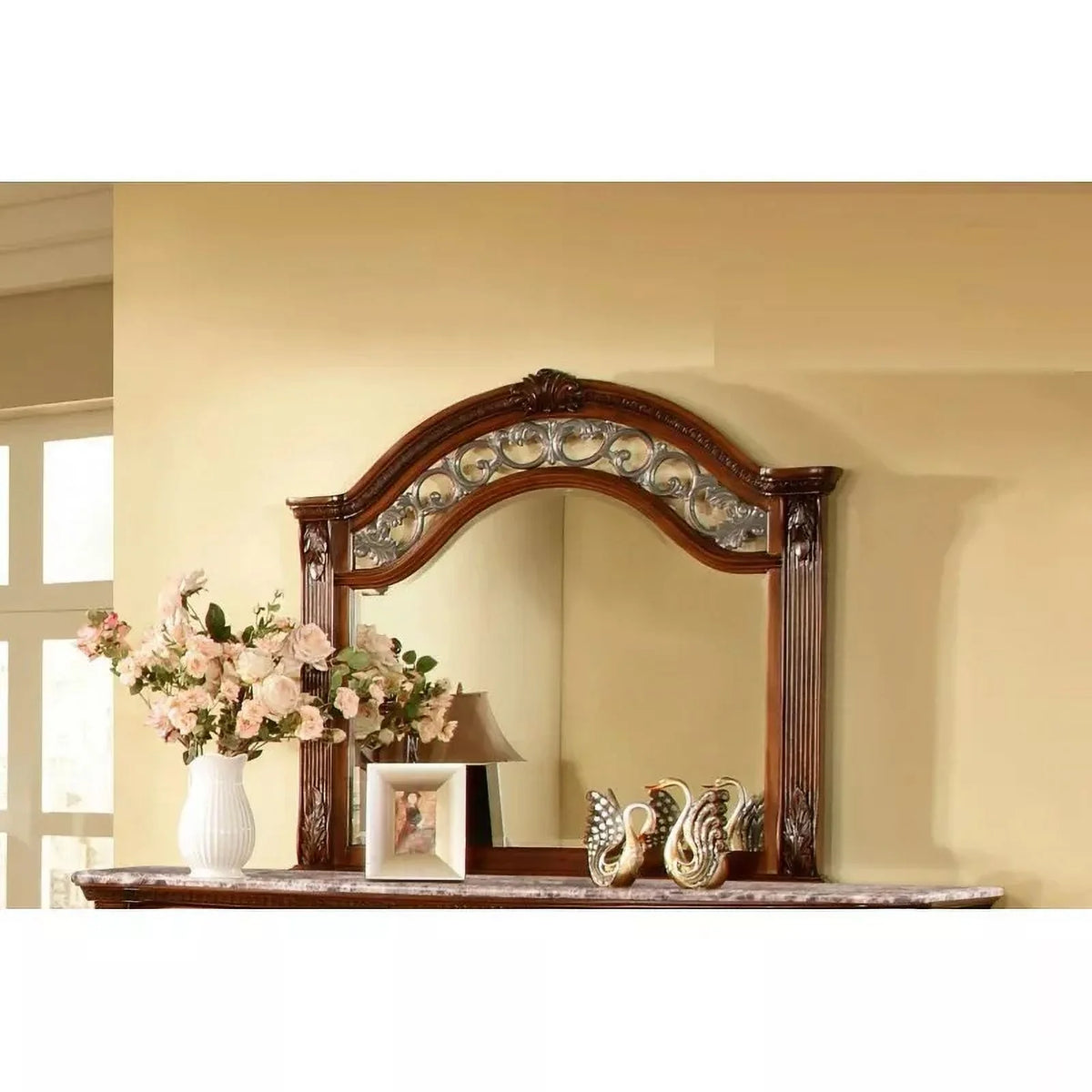 Traditional 4PC Eastern King Size Bedroom Set, Solid Wood Bed Frame Nightstand Dresser and Mirror, Cherry Finish