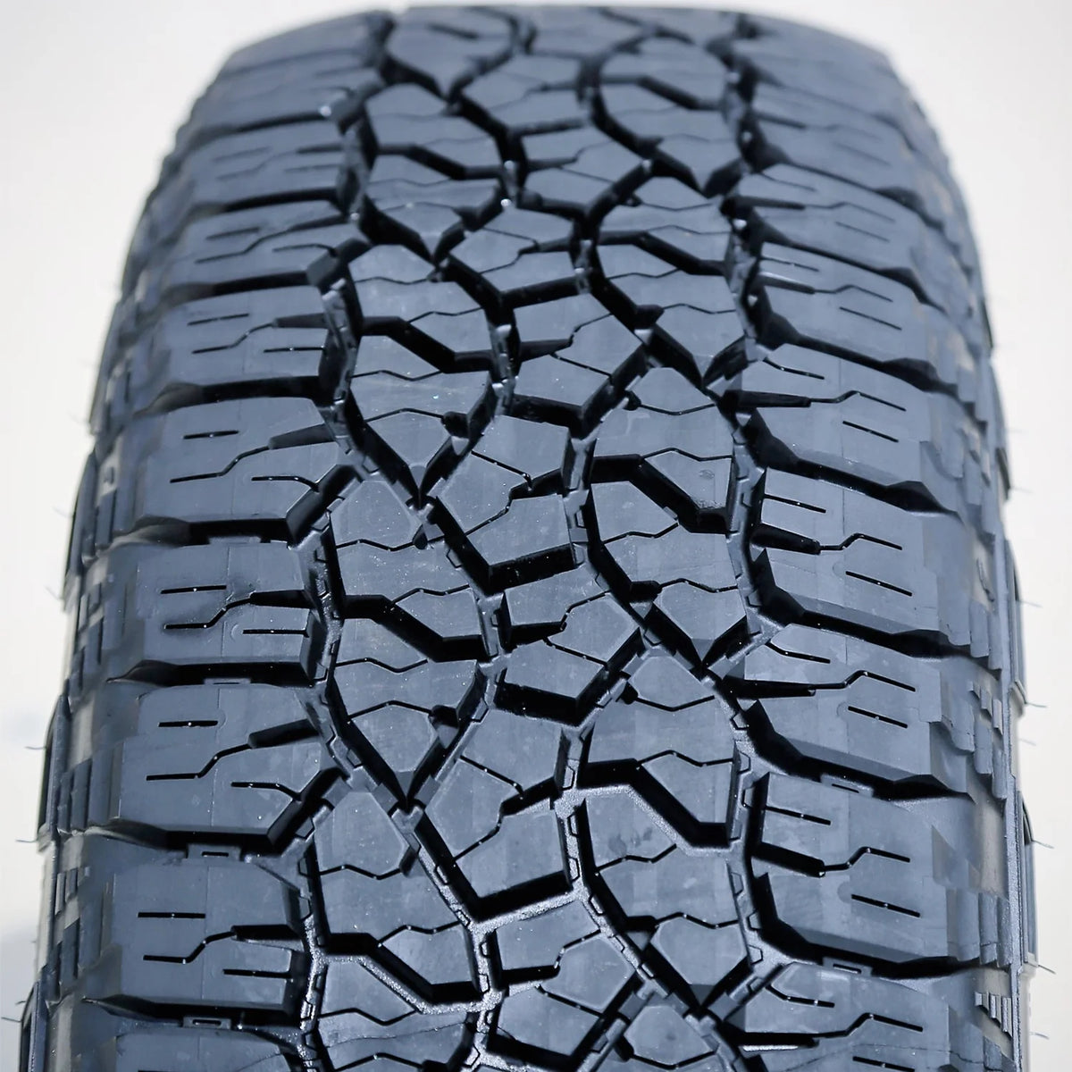 Goodyear Wrangler TrailRunner AT 235/75R15 105S OWL 55K Mile All Terrain Tire 741126680 / 235/75/15 / 2357515 Fits: 1995-99 Chevrolet Tahoe LT, 1999 Chevrolet Silverado 1500 Base
