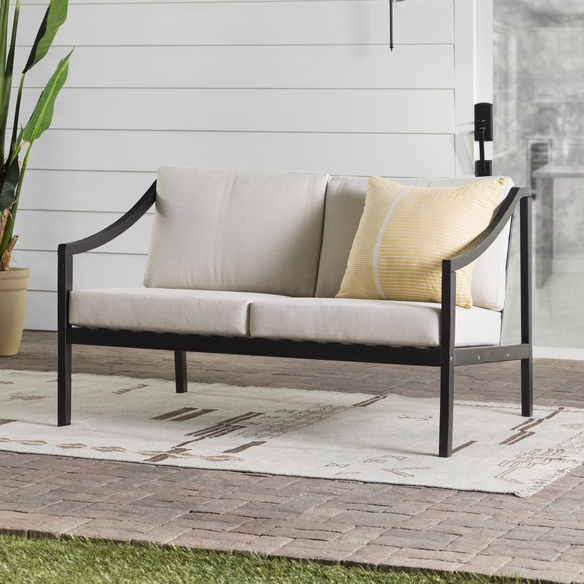 Walker Edison Modern Solid Wood Curved-Arm Outdoor Loveseat, Black