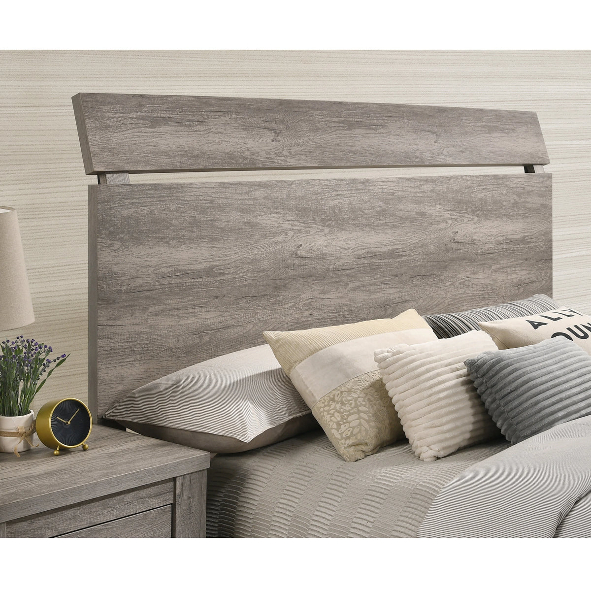 Roundhill Furniture Floren Transitional Bedroom Set, 5 Piece, Weathered Gray Wood