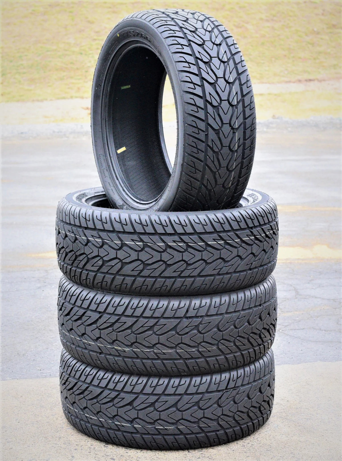 Fullway HS266 285/50R20 116H XL Performance a/s All Season Tire