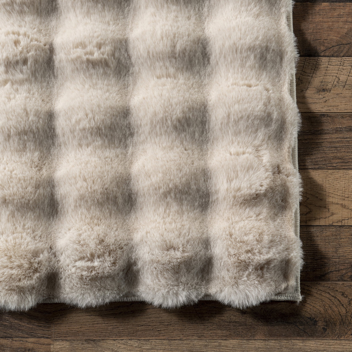 nuLOOM Jeni SuperiorWash Solid Faux Rabbit Machine Washable Area Rug, 2' 6" x 8', Runner, Jeni Grey