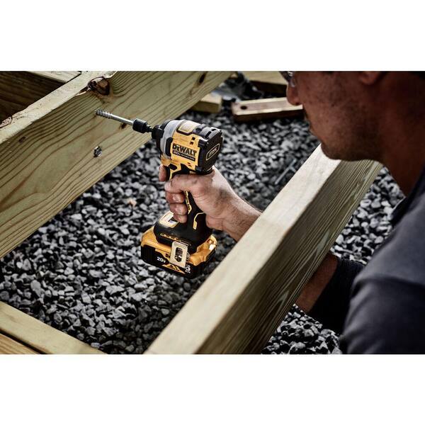 20V MAX Lithium-Ion Cordless Brushless 4 Tool Combo Kit and 20V MAX XR Cordless Brushless 5 in. Random Orbital Sander