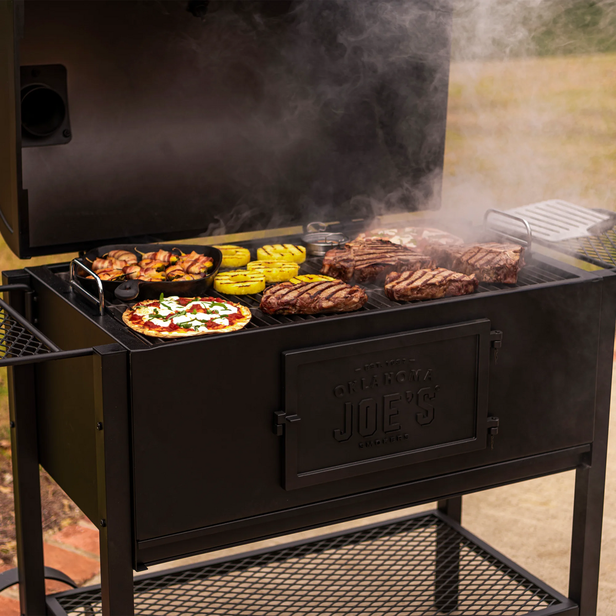 Oklahoma Joe's Judge Charcoal Grill