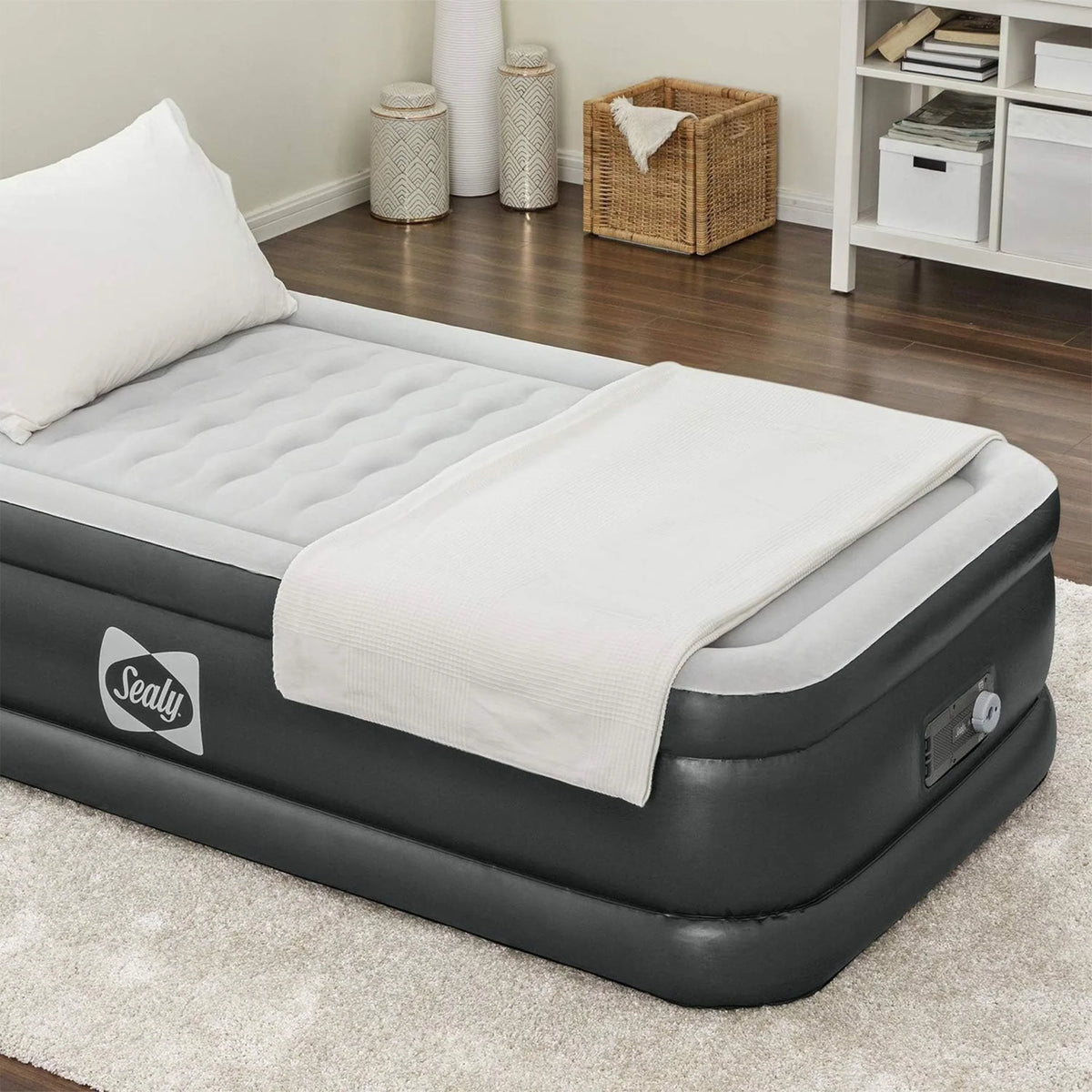 Sealy Tritech 20" Air Mattress Inflatable Bed Twin with Built-In AC Pump