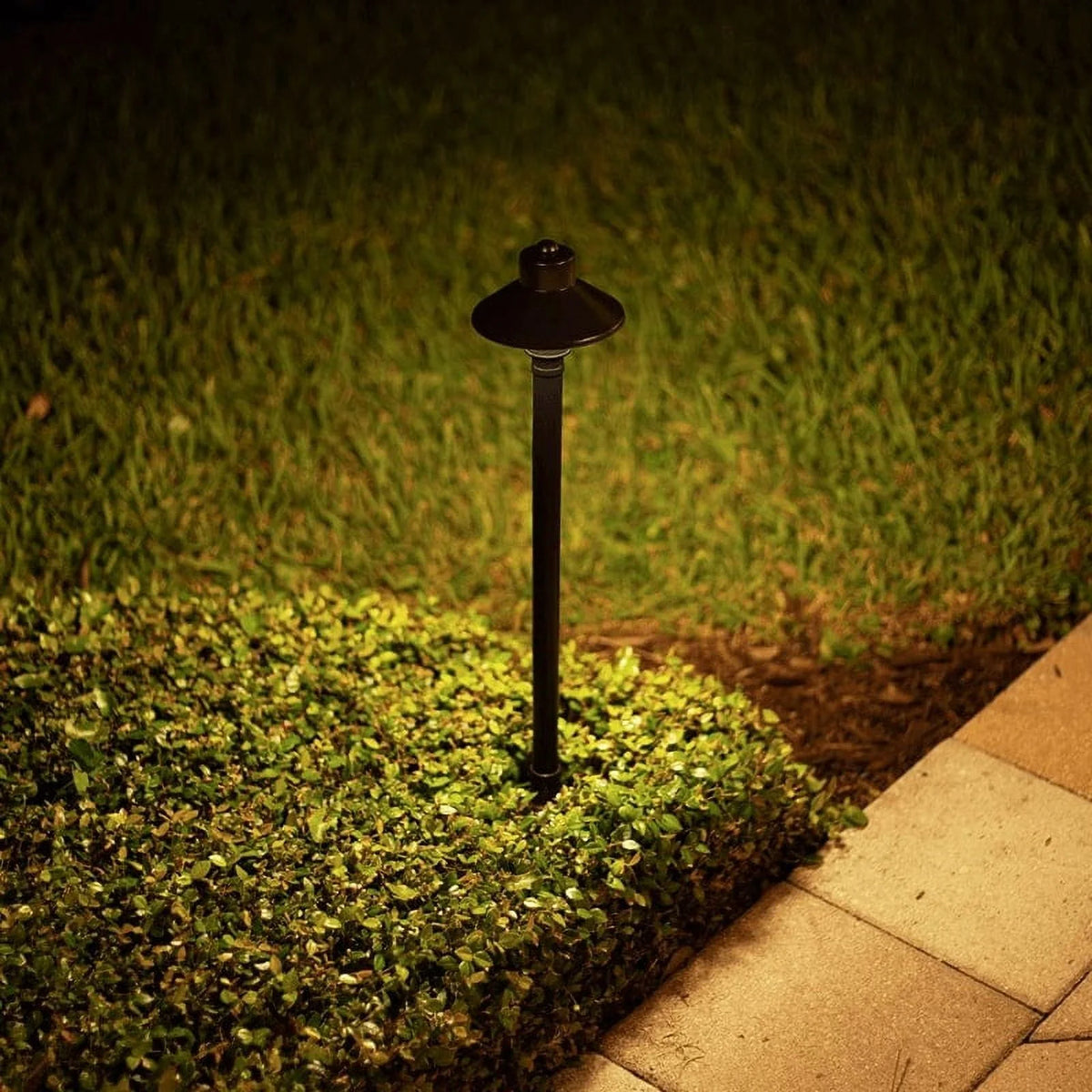 VOLT Flat Hat 12V Brass Path Light (7" Shade, 25" Tall)