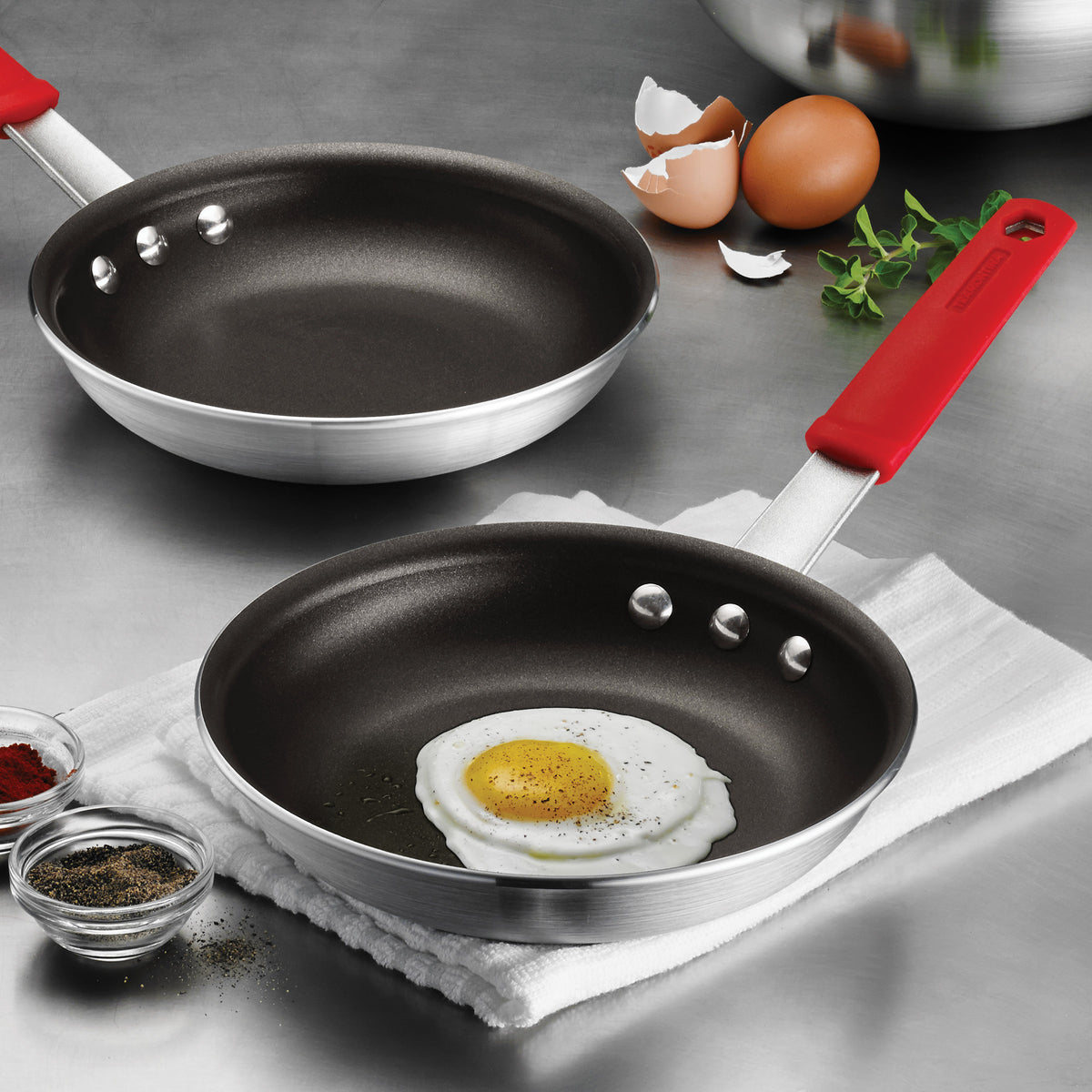 Tramontina Professional 8' Restaurant Fry Pan, Nonstick Aluminum, 2-pack