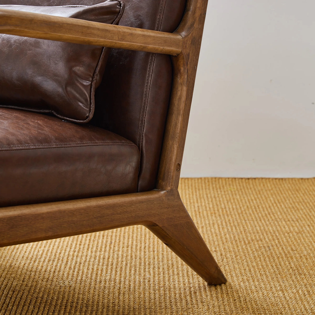 Glitzhome Mid Century Solid Wood Frame Accent Chair Modern Leather Lazy Chair
