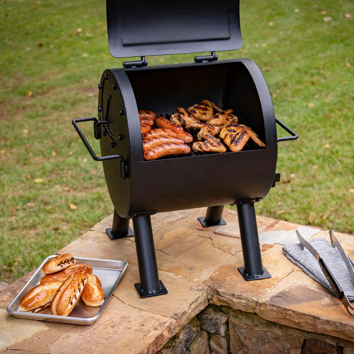 Oklahoma Joe��s Hitch Portable Charcoal Grill, Black