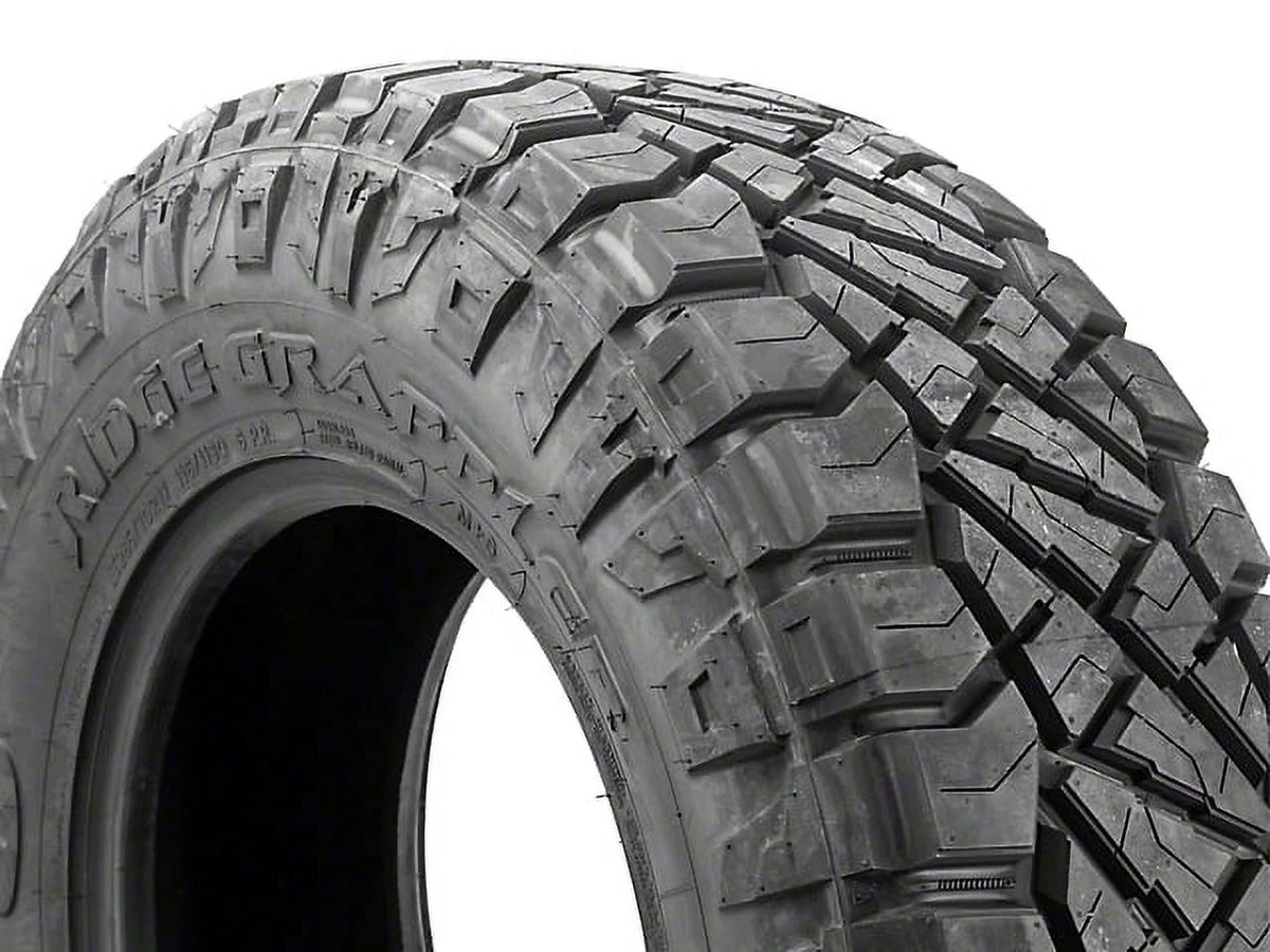 Nitto Ridge Grappler 275/65R18 Tire
