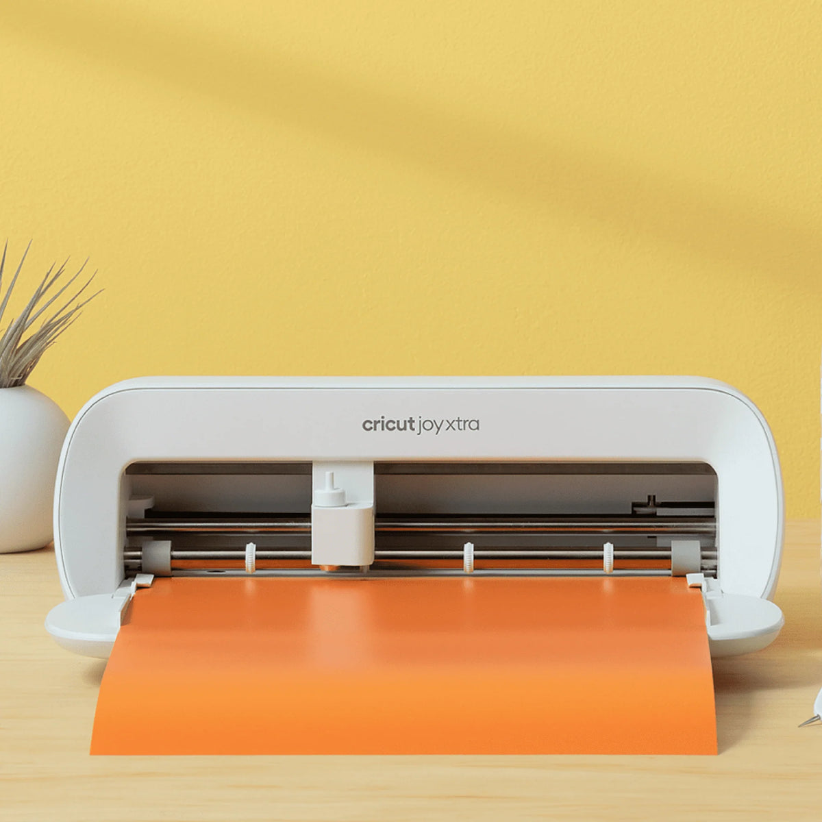 Cricut Joy Xtra�?Smart Cutting Machine