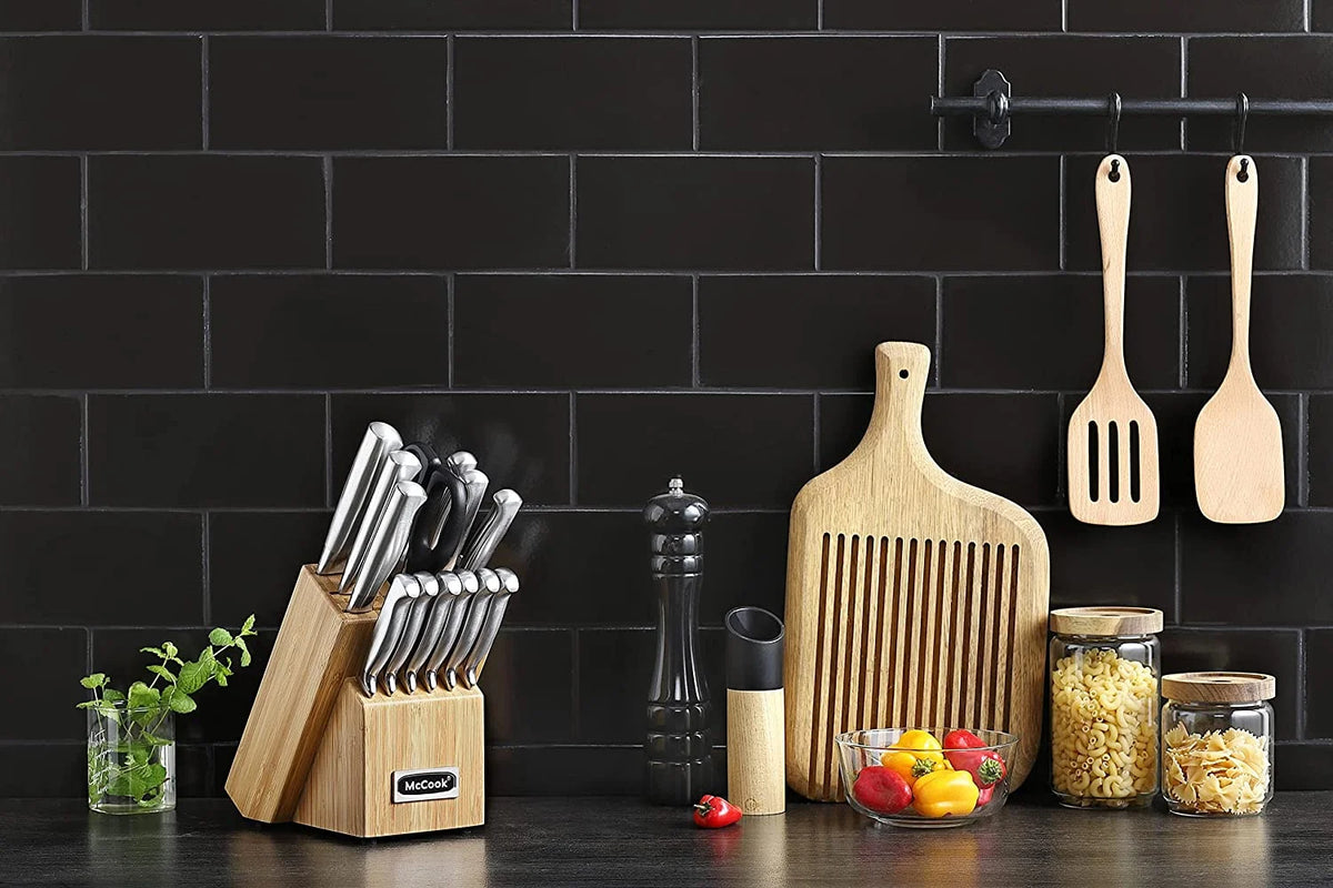 McCook MC29 Knife Sets, 15 Pieces German Stainless Steel Kitchen Knife Block Sets with Built-in Sharpener