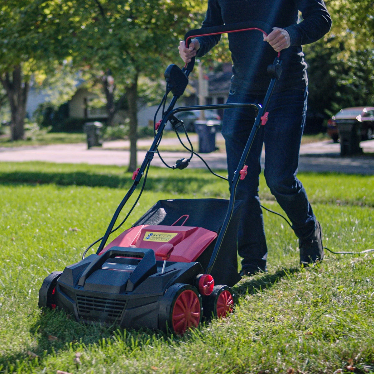 Hyper Tough 13-Amp Electric Lawn Dethatcher/Scarifier