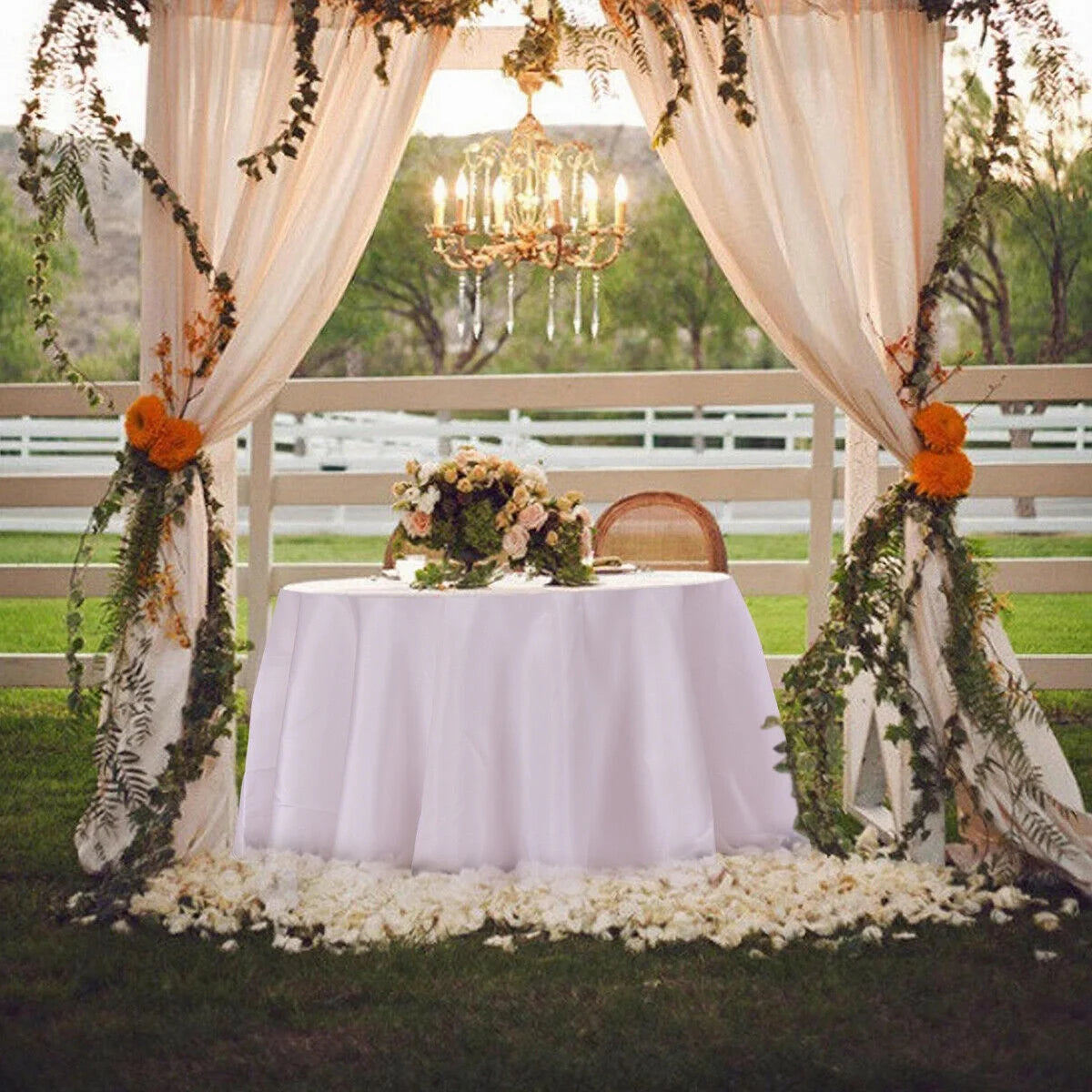 Costway 10 pcs 120'' Round Tablecloth Polyester For Home Wedding Restaurant Party White