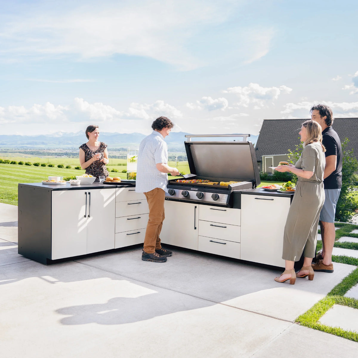 Blackstone Kitchen 50" Outdoor Kitchen Cabinet Module 4-Burner 36" Built-In Griddle