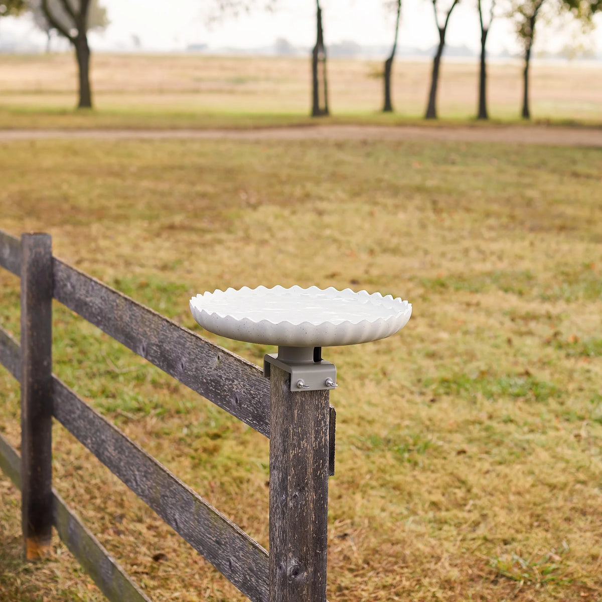 Farm Innovators Outdoor Heated Bird Bath, 120W Stone Birdbath w/ Deck Mount