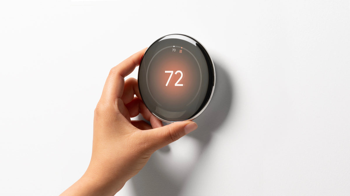 Google Nest Learning Thermostat (4th Gen) with Nest Temperature Sensor (2nd Gen) - Energy-Saving Smart Thermostat with Smart Schedule - Monitors Heating and Cooling System - Polished Obsidian