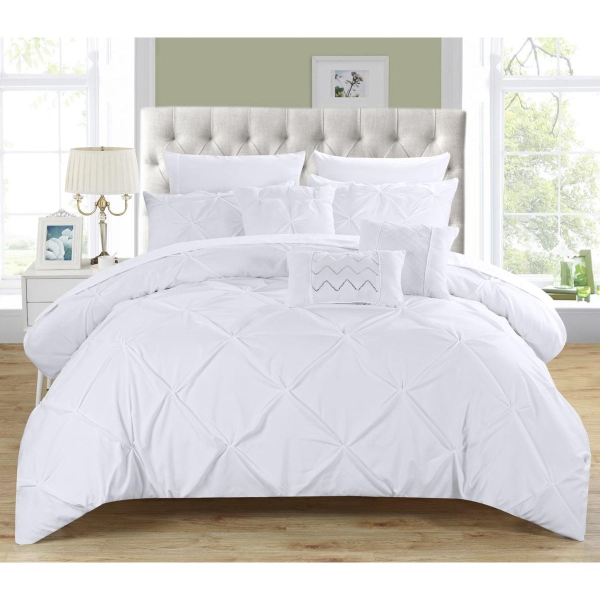 Alvatore Pinch Pleated Bed in a Bag Comforter Set