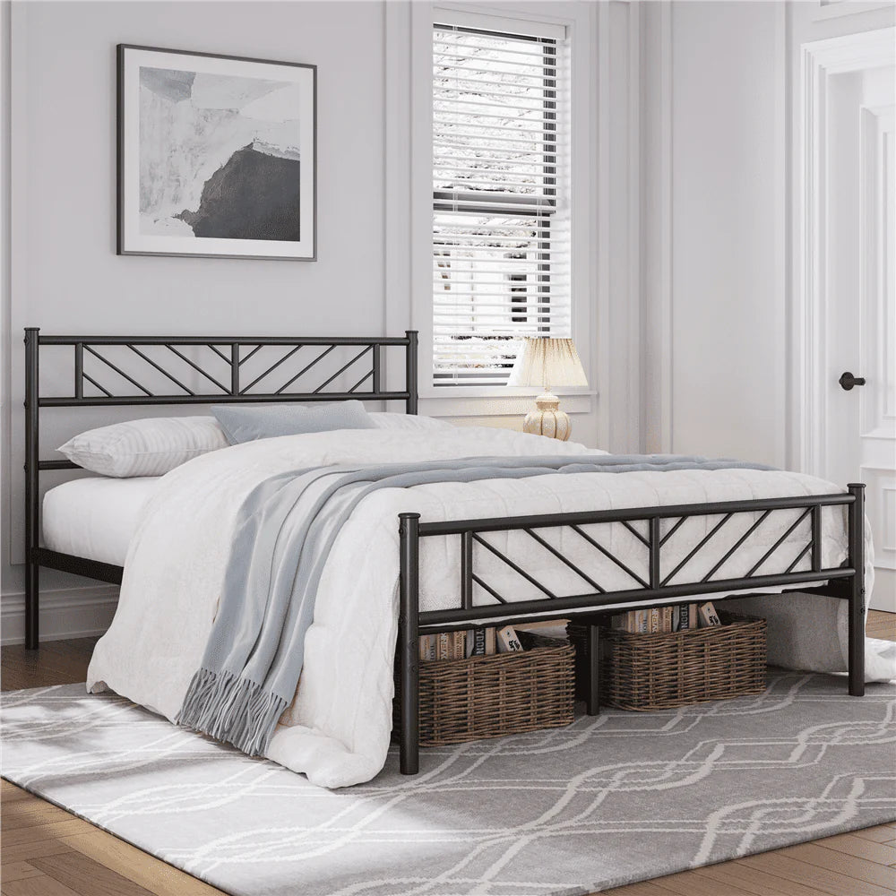 Easyfashion Justice Metal Platform Bed with Arrow Design, Queen Size, Black