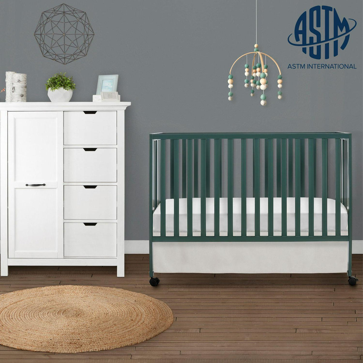 Dream On Me Quinn Full-Size Folding Crib. Removable Wheels. Modern Nursey. Adjustable Mattress Support. Patent Folding System in Olive
