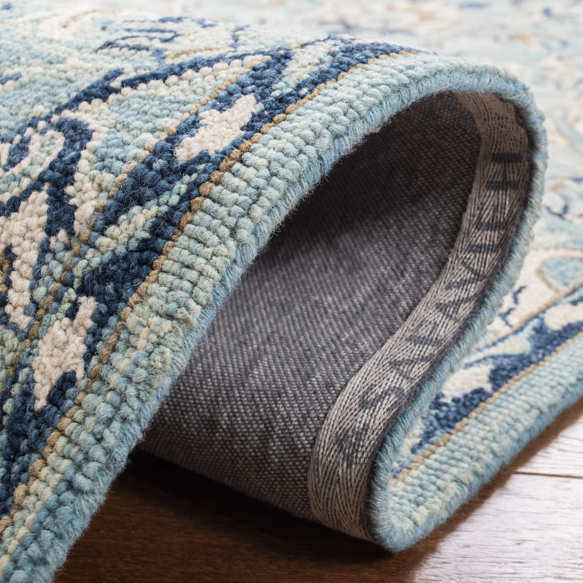 SAFAVIEH Blossom Frona Floral Wool Runner Rug, Blue/Ivory, 2'3" x 14'